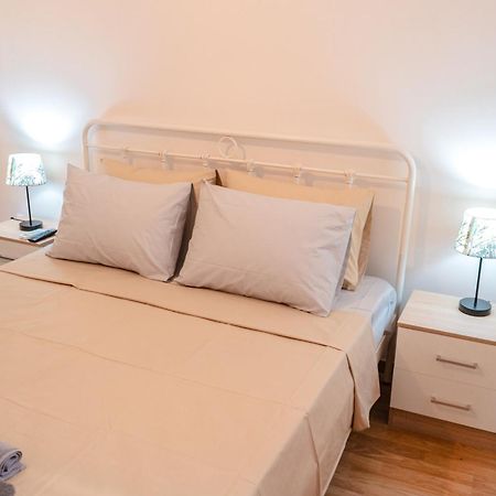 Urban Deluxe Apartments Ad Салоники Экстерьер фото
