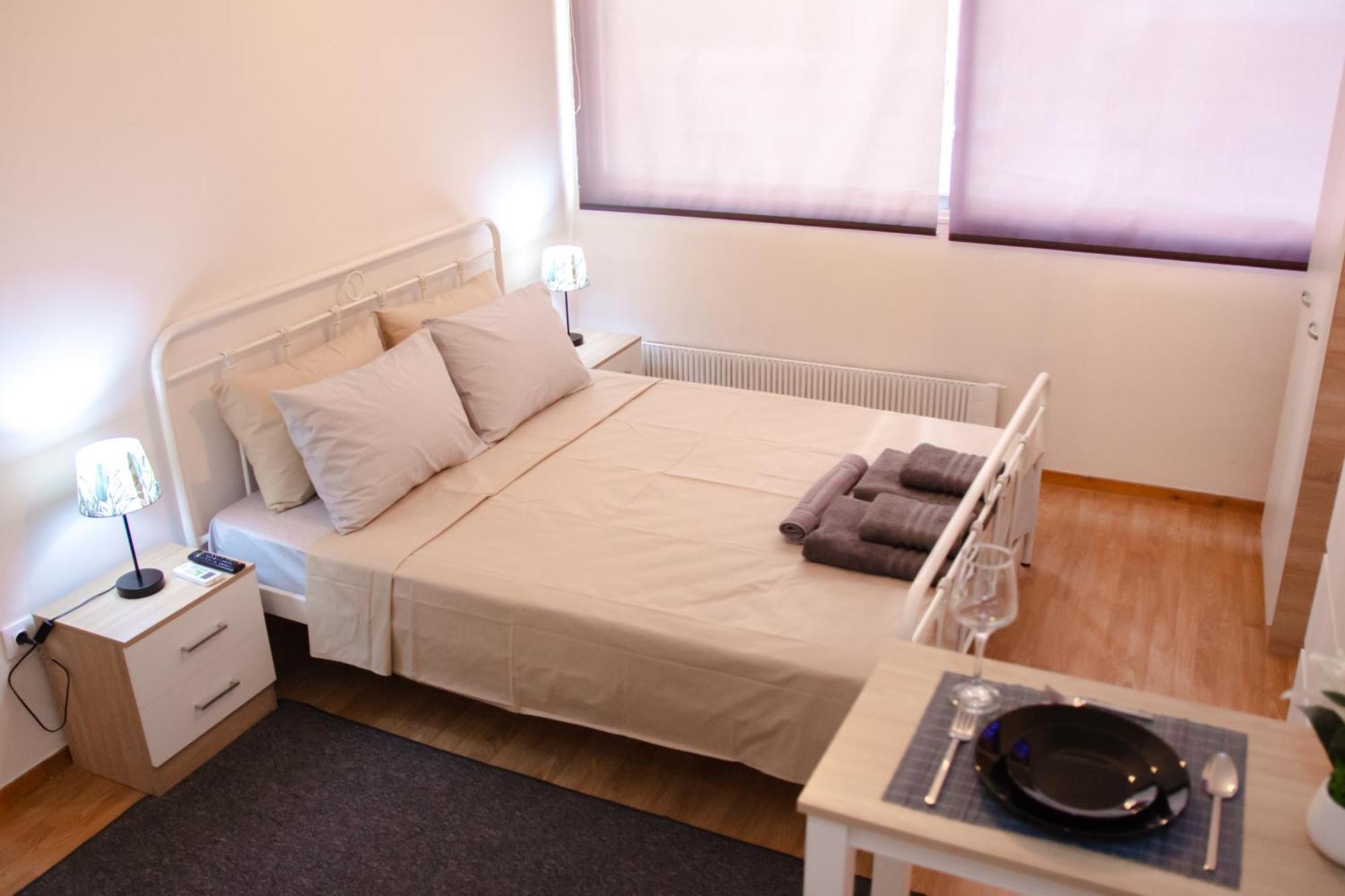 Urban Deluxe Apartments Ad Салоники Экстерьер фото