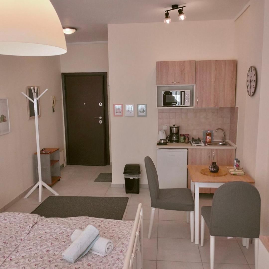 Urban Deluxe Apartments Ad Салоники Экстерьер фото